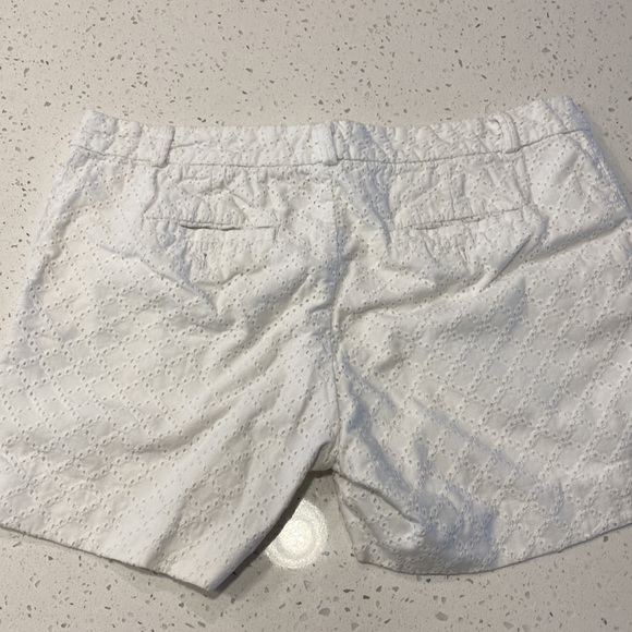 🟡 Banana Republic Short. Free with any purchase. - Picture 2 of 4